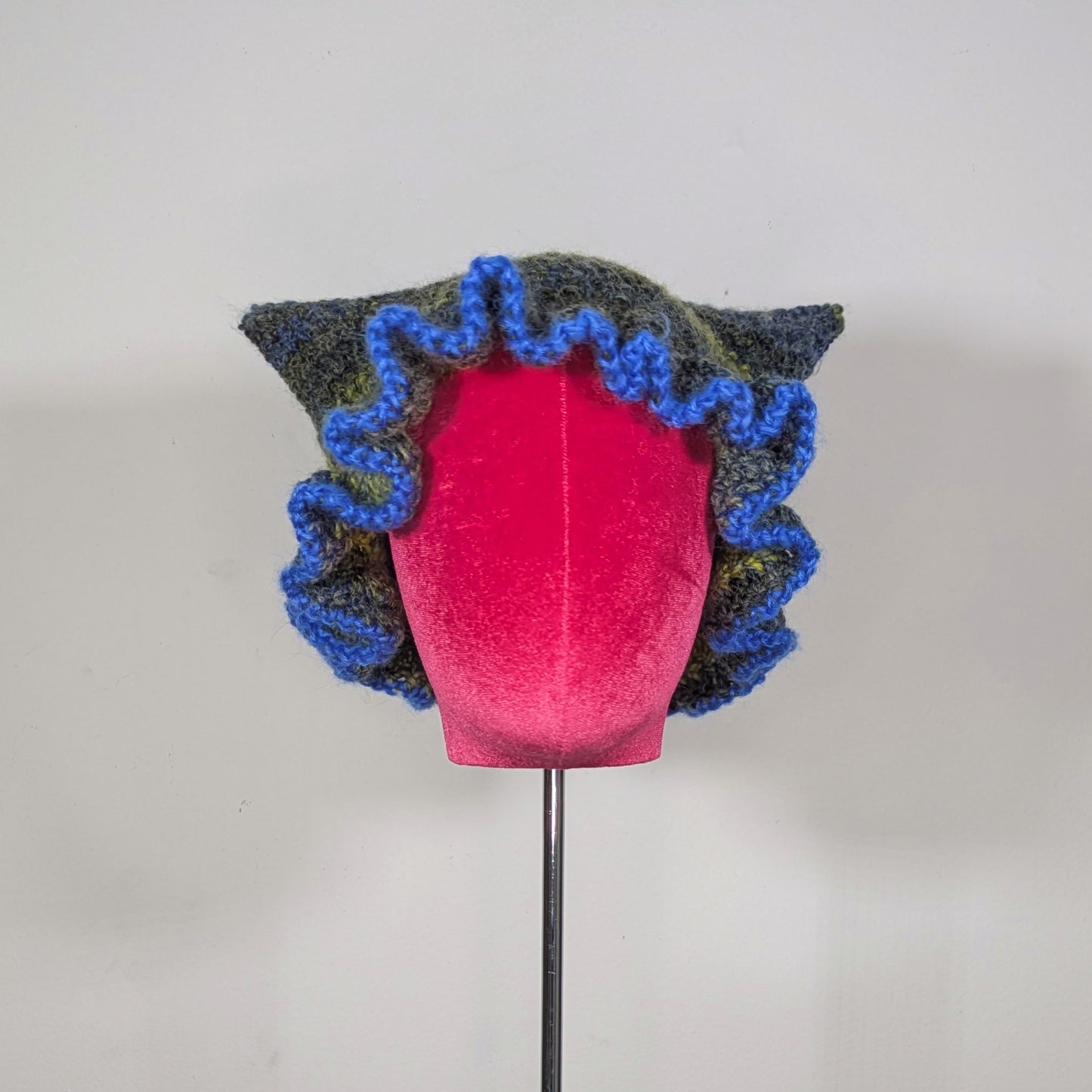 Lightning Ruffled Cat Hat
