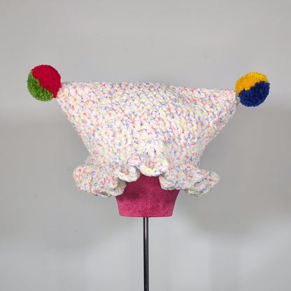 Clowny Ruffled Cat Hat