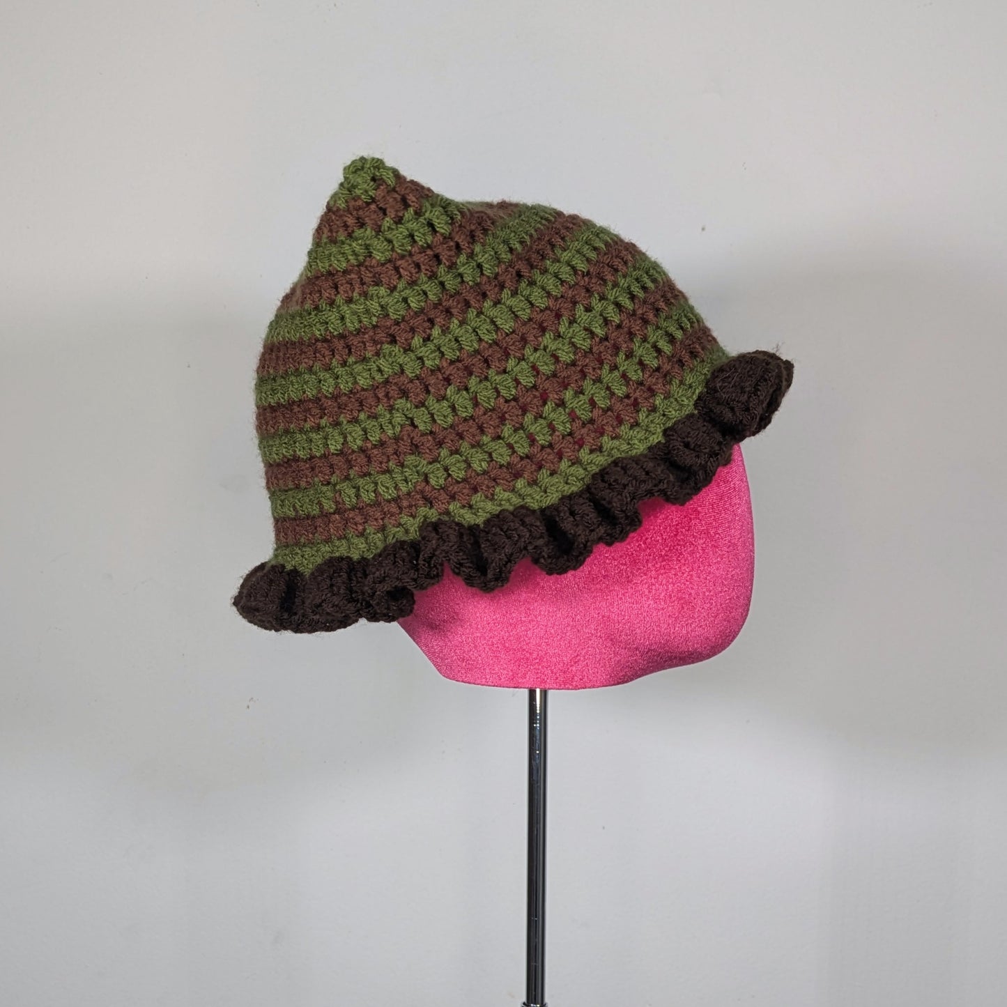 Forest Ruffled Cat Hat