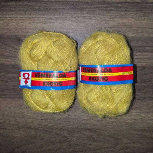 Esmeralda Fuzzy Mustard Yellow Yarn