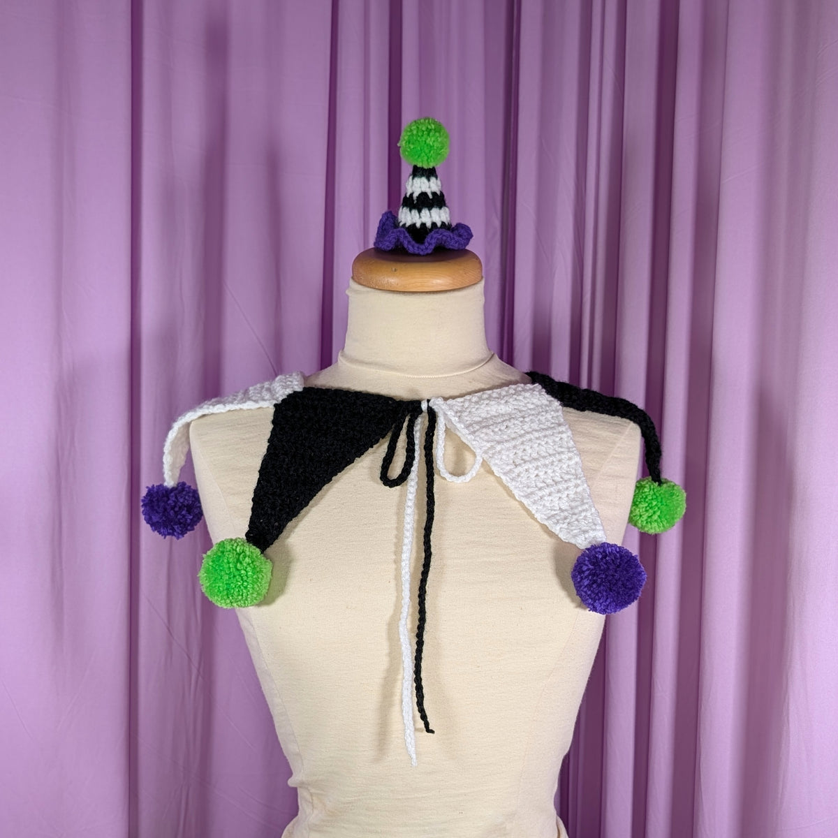 Halloweeny Clown Set